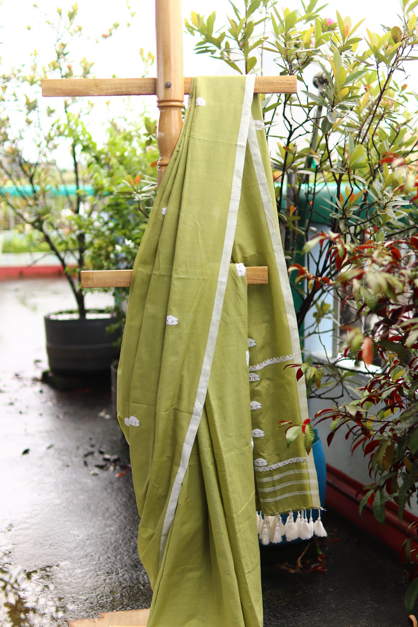Light Green Handwoven Saree with Small Buta