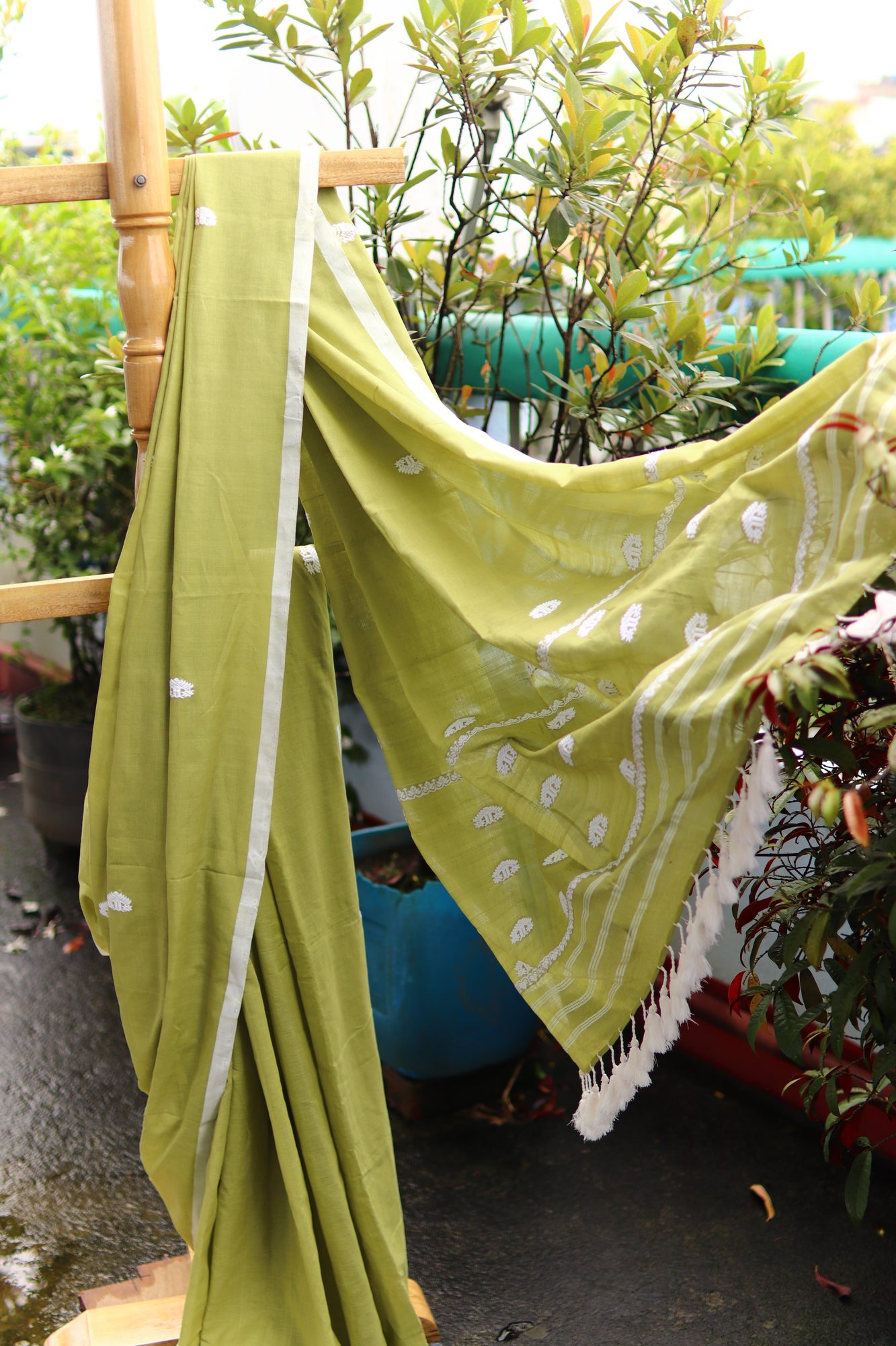 Light Green Handwoven Saree with Small Buta