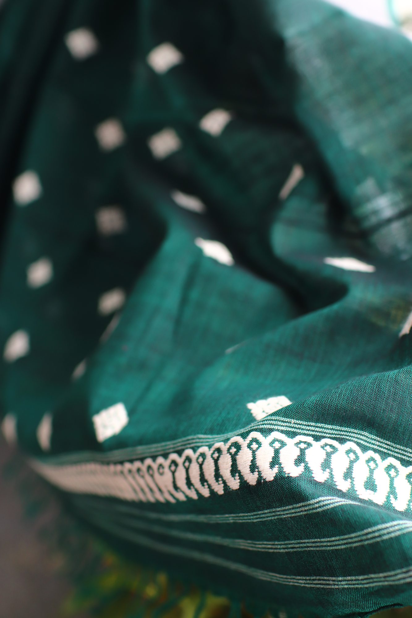 Bottle Green Handwoven Saree with Small Buta